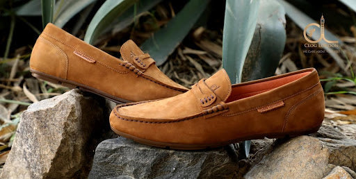 mens leather clog shoes