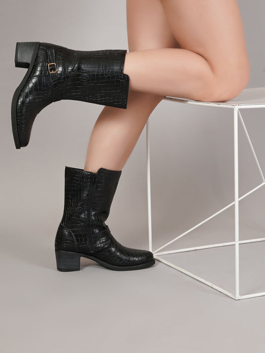 Buy Women Black Casual Boots Online