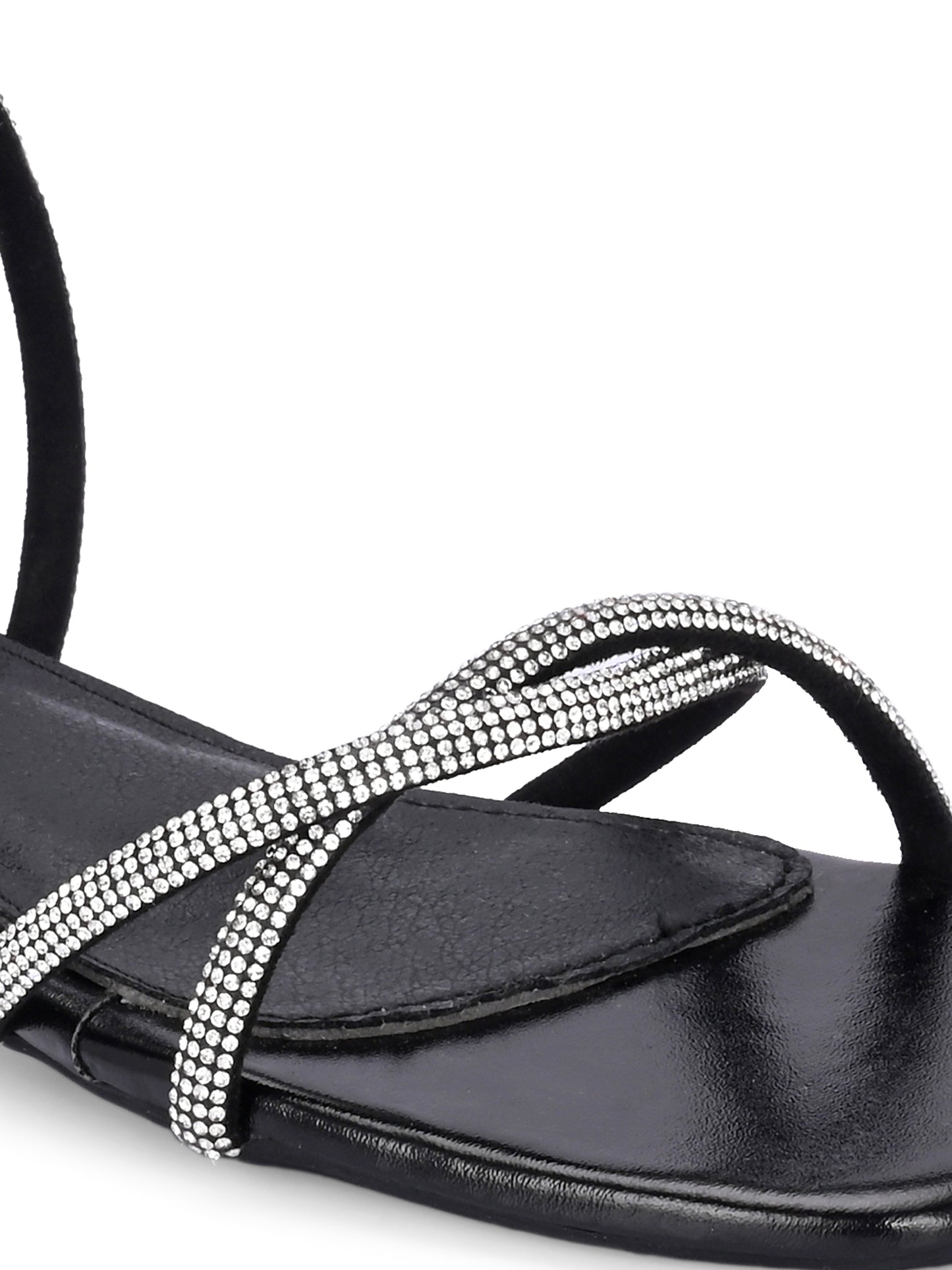 Women Fashionable Black Heels Sandals