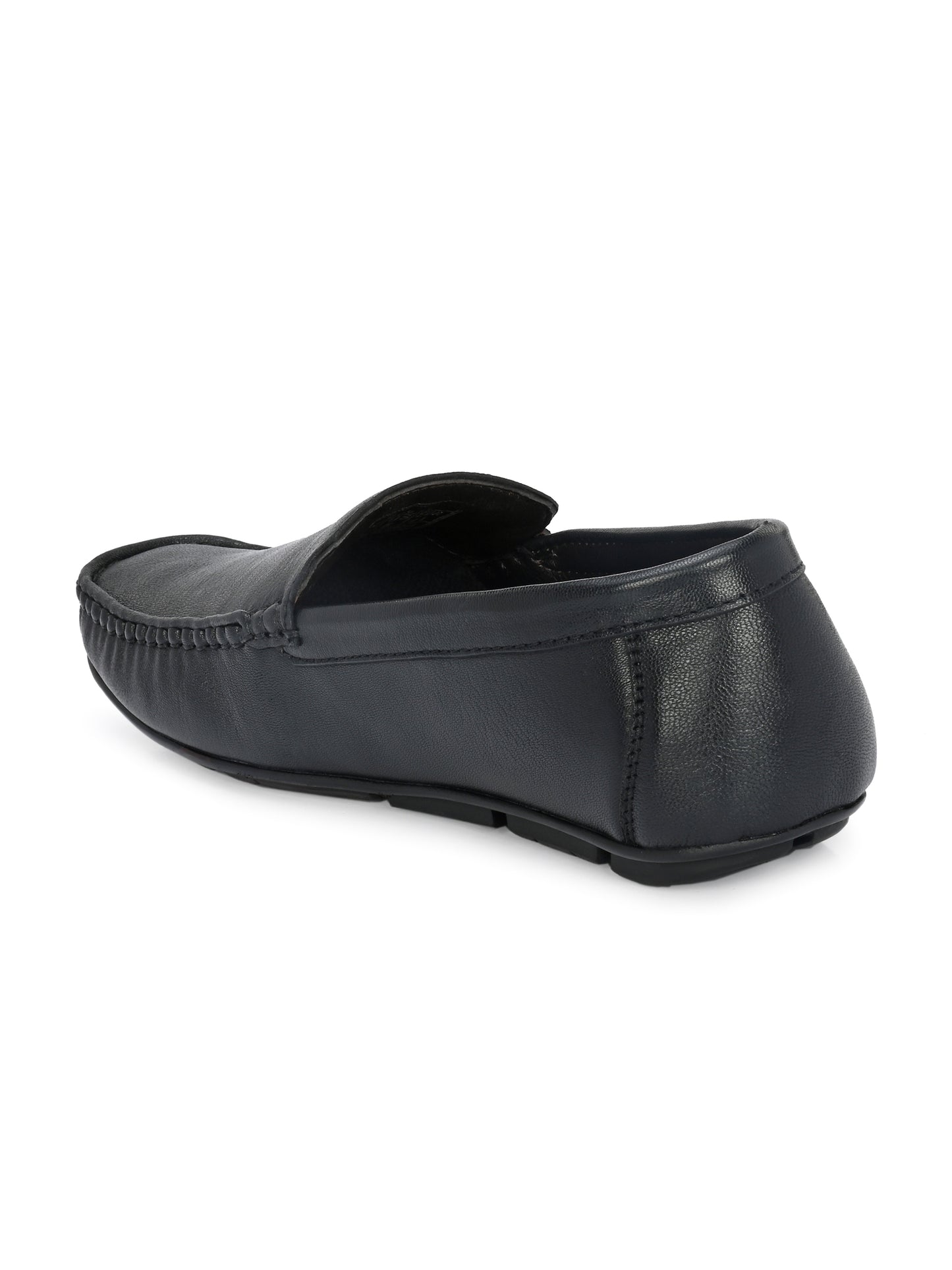 Men Textured Leather Loafer Shoes