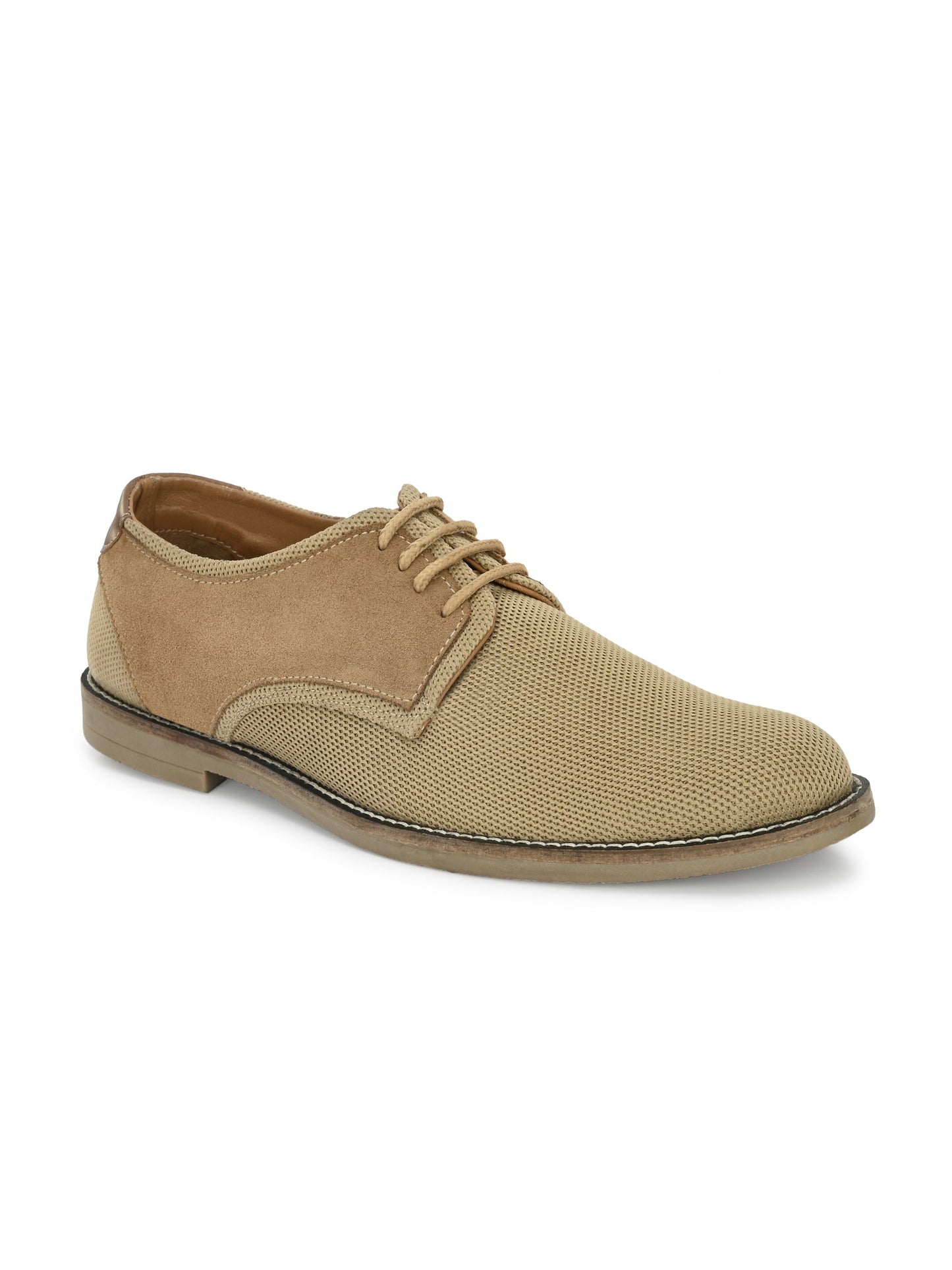 Men's Textured Lace-Up Derby Shoes