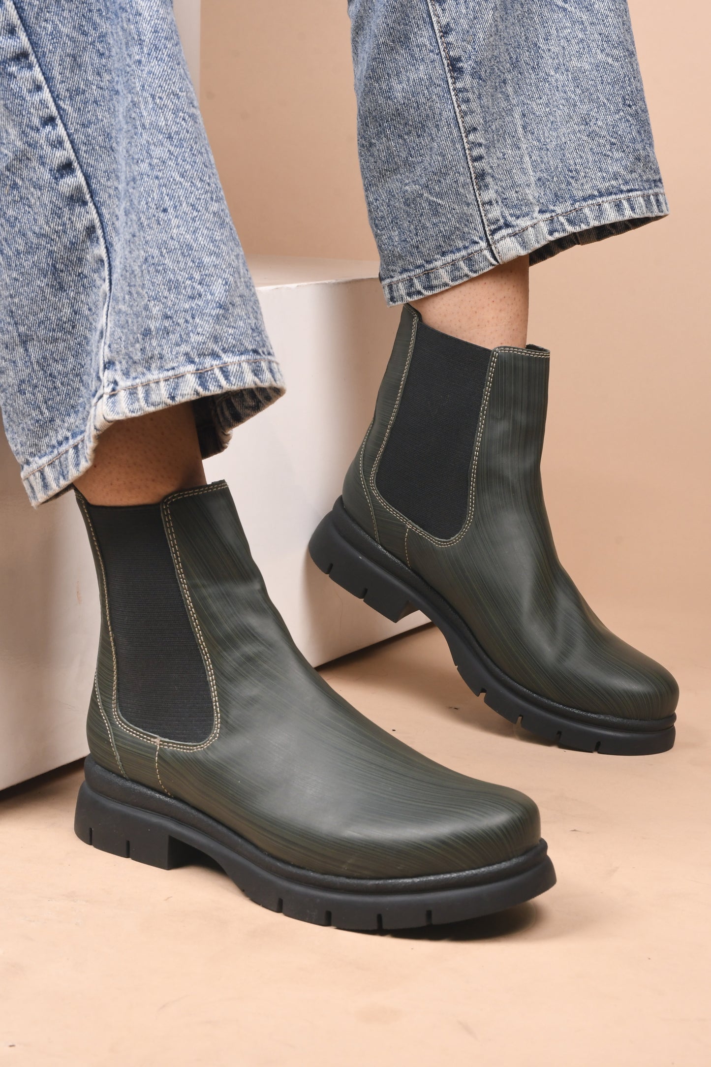 Women Green Casual Boots