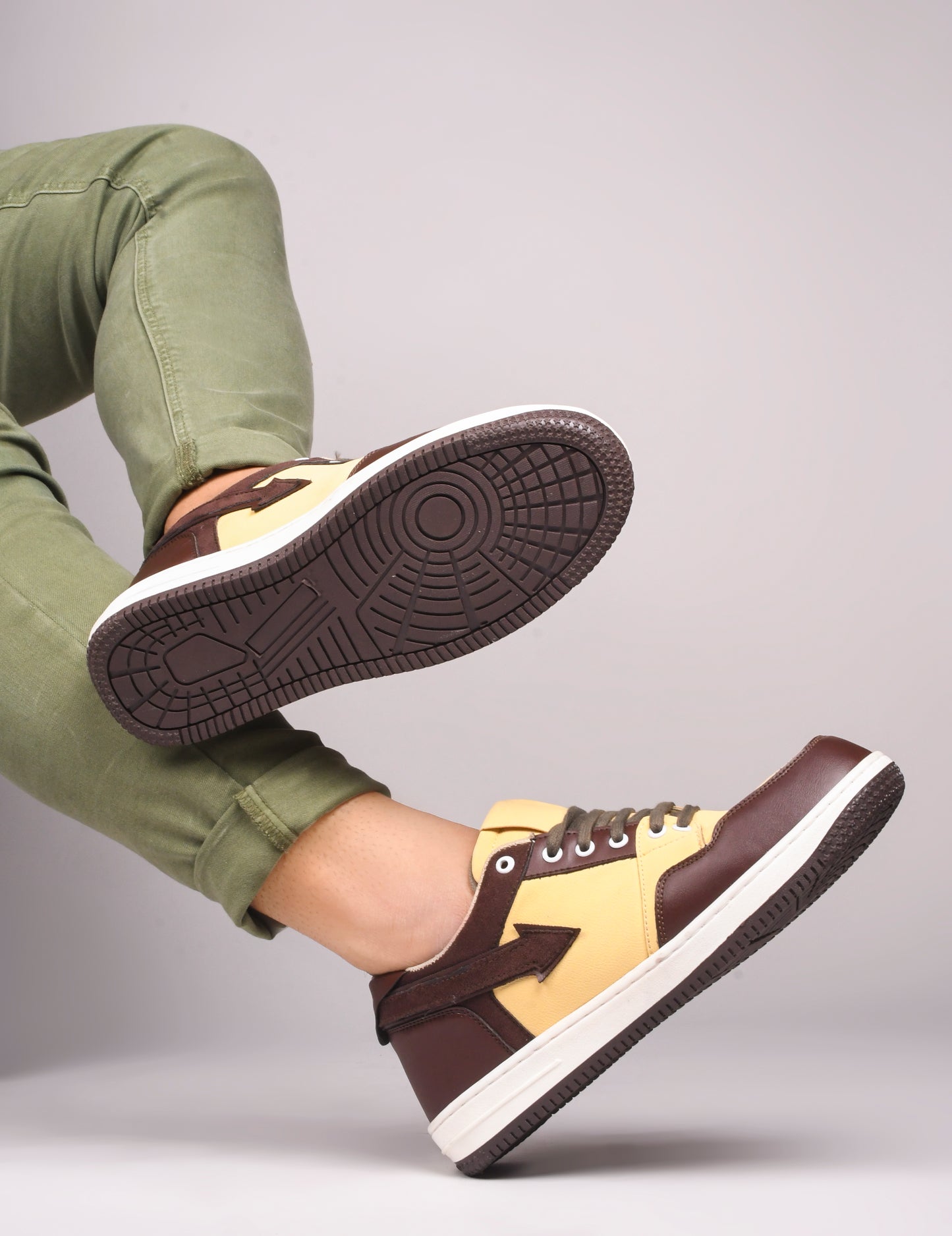 Stylish Men's Casual Sneaker Shoes