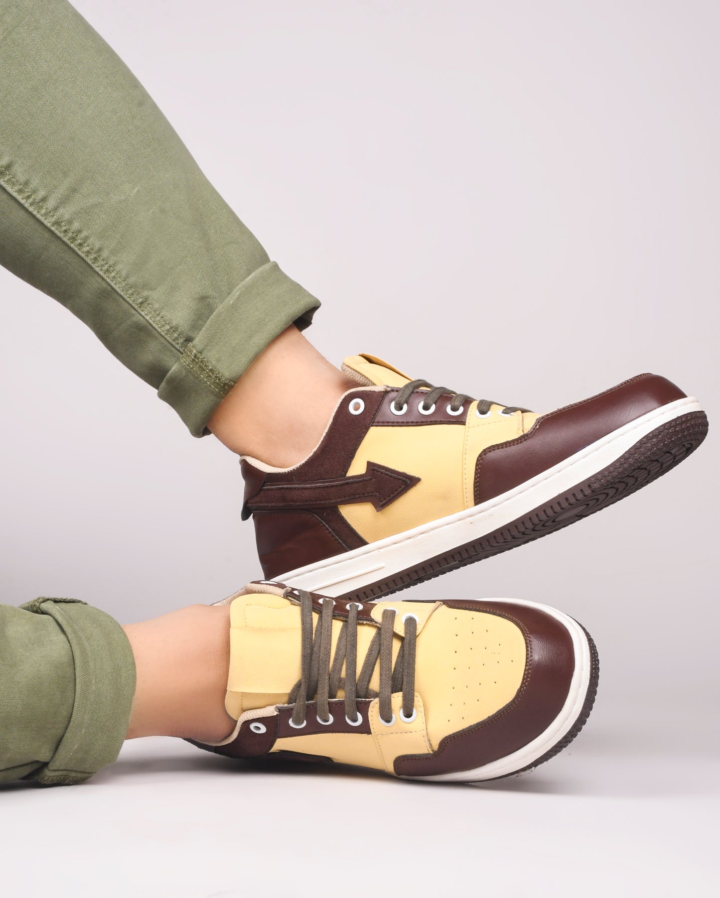 Stylish Men's Casual Sneaker Shoes
