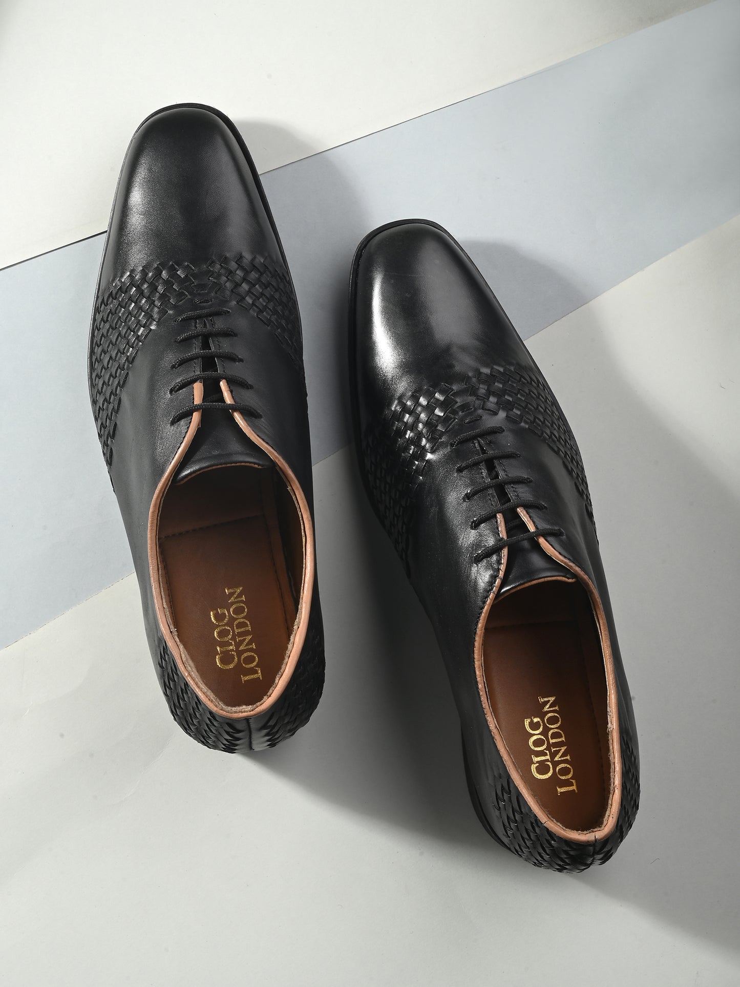 Men's Textured Leather Formal Derby Shoes