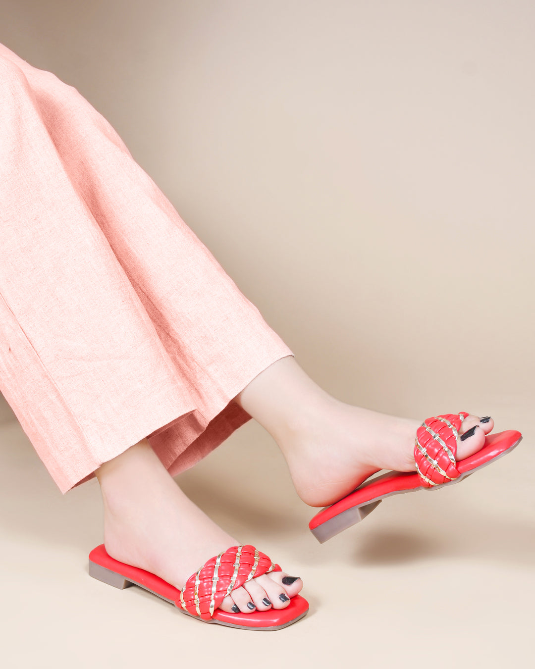 Women Off-White Casual Slip On Flats Online