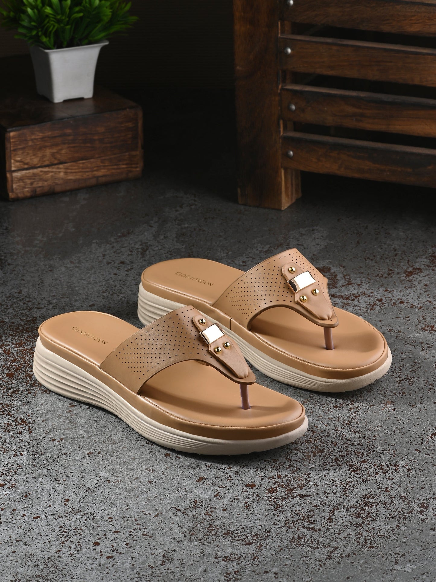 Women Tan Textured Comfort Flats