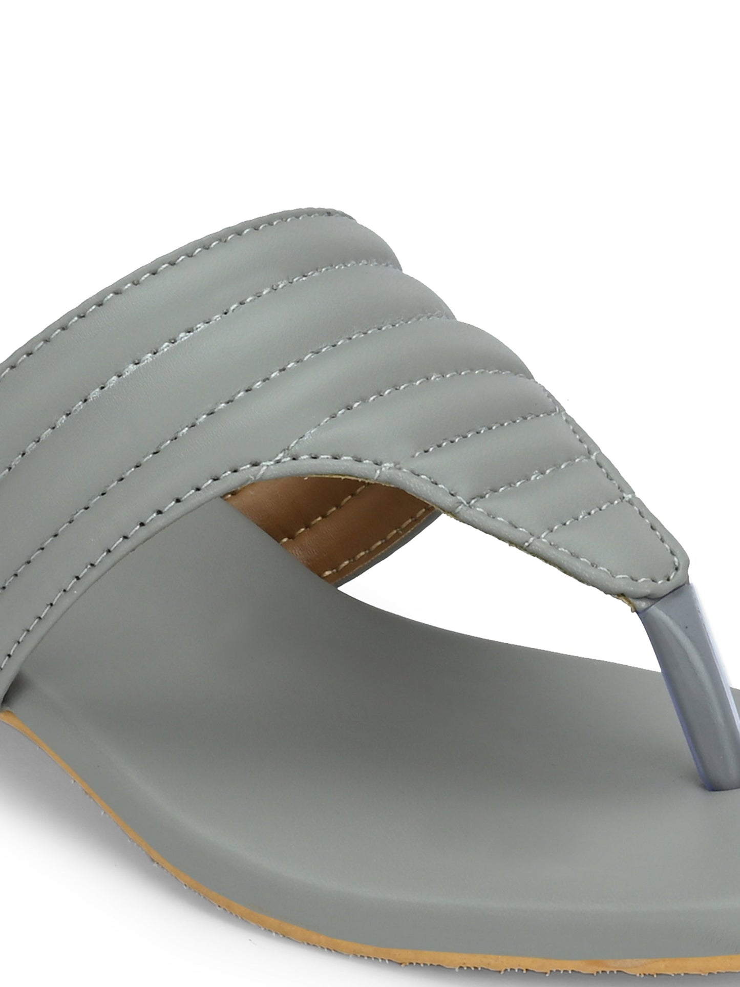 Womens Off-white One Toe Outdoor Flats & Sandals