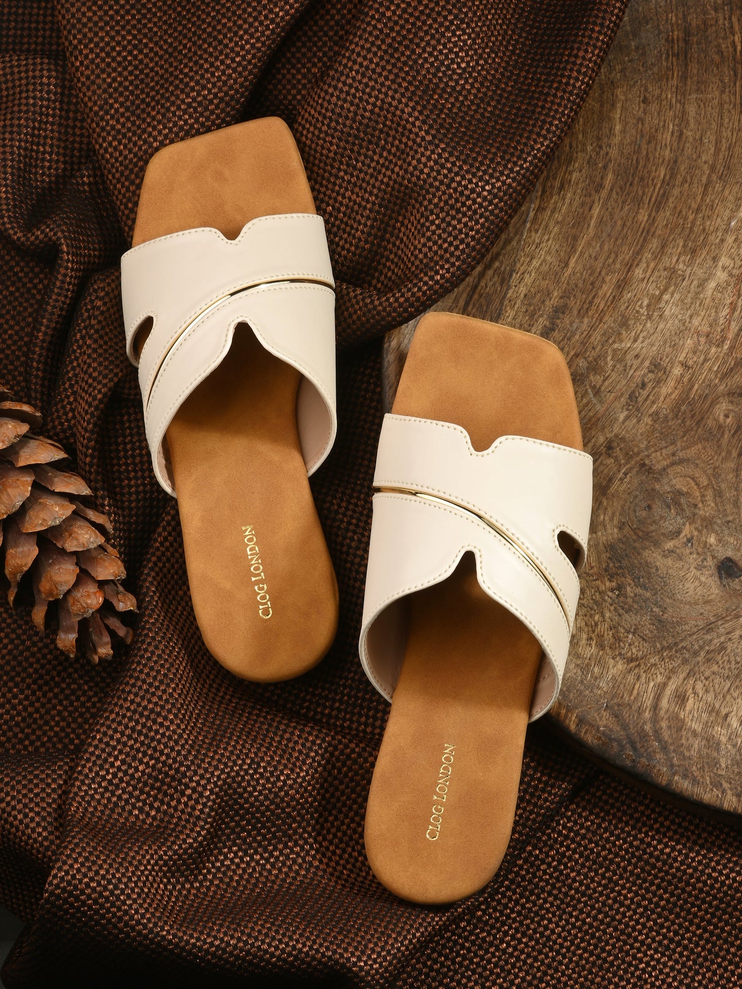 Women White Open Toe Flats Sandals