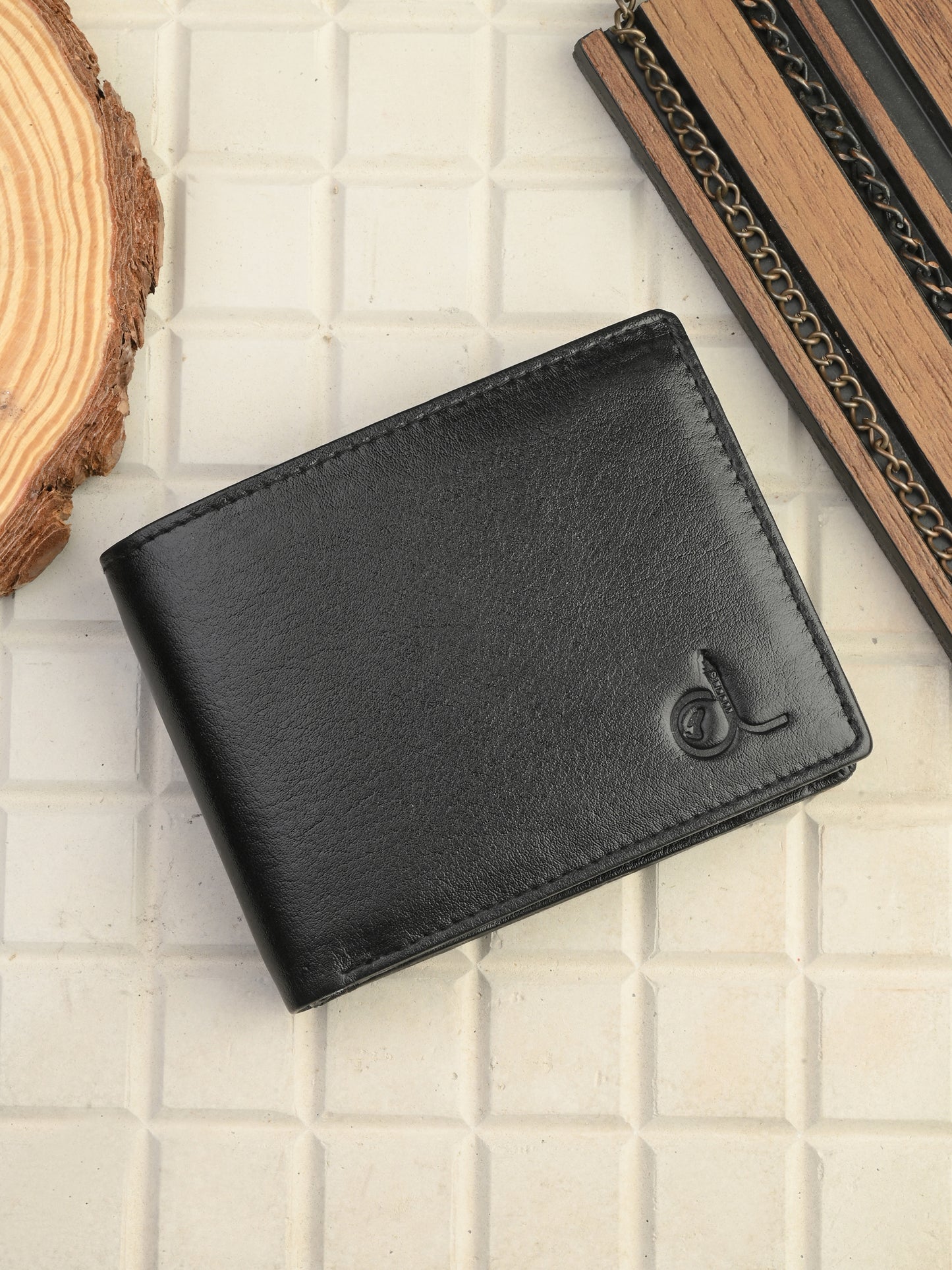 Men's Black Solid Flap Closure Two-Fold Wallet