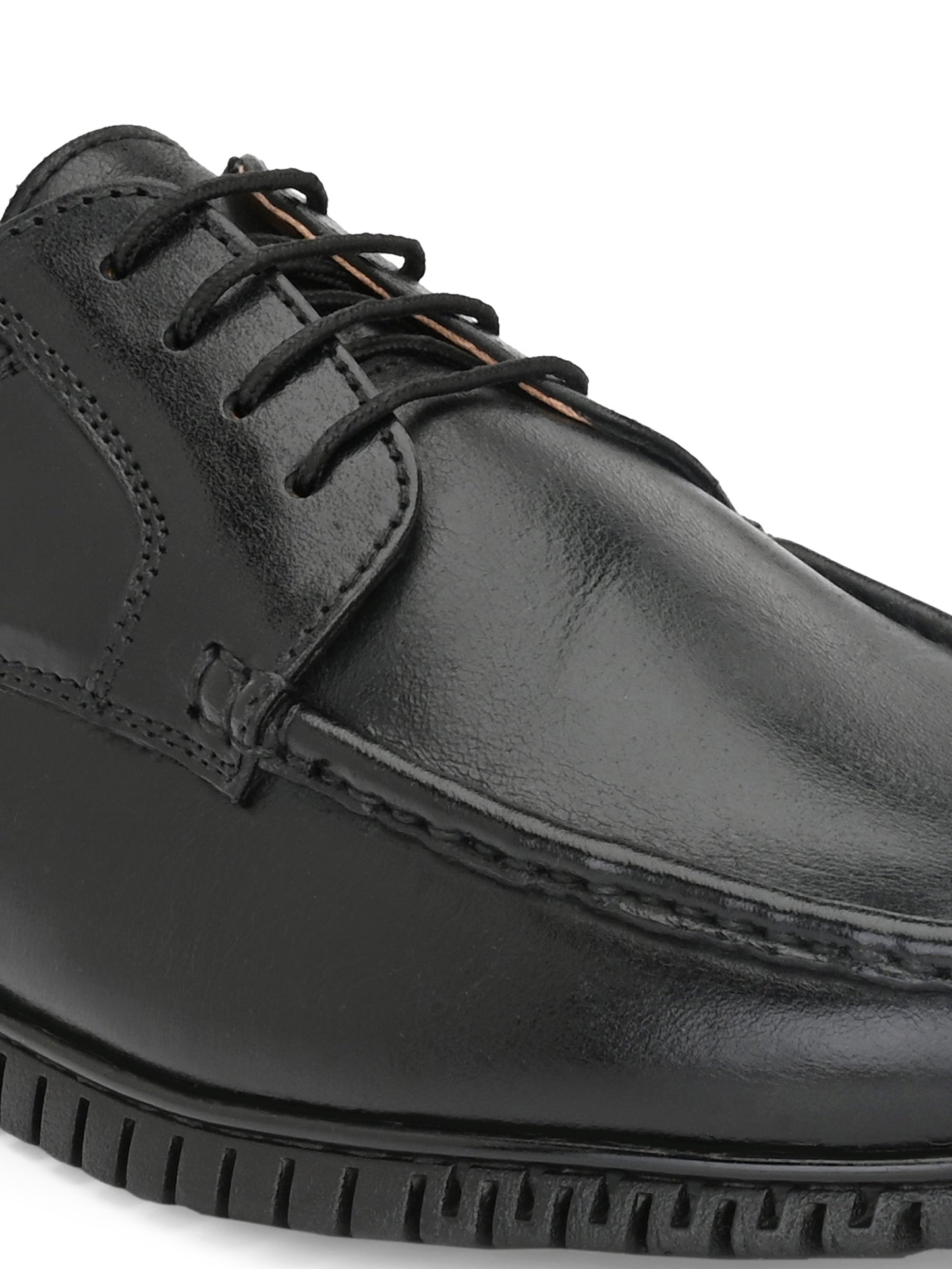 Men's Textured Leather Derby Shoes