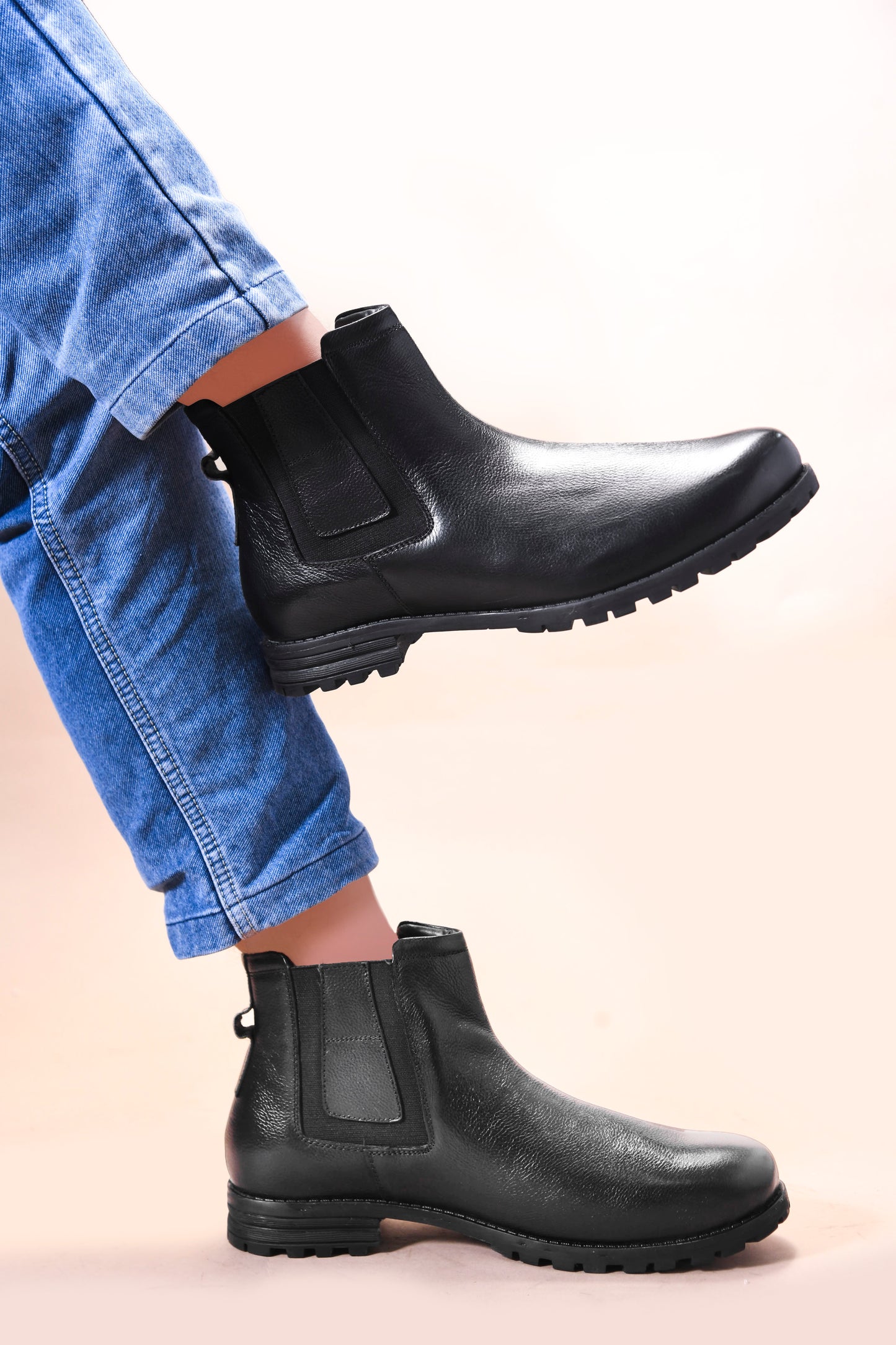 Men's Slip-On Leather Boots