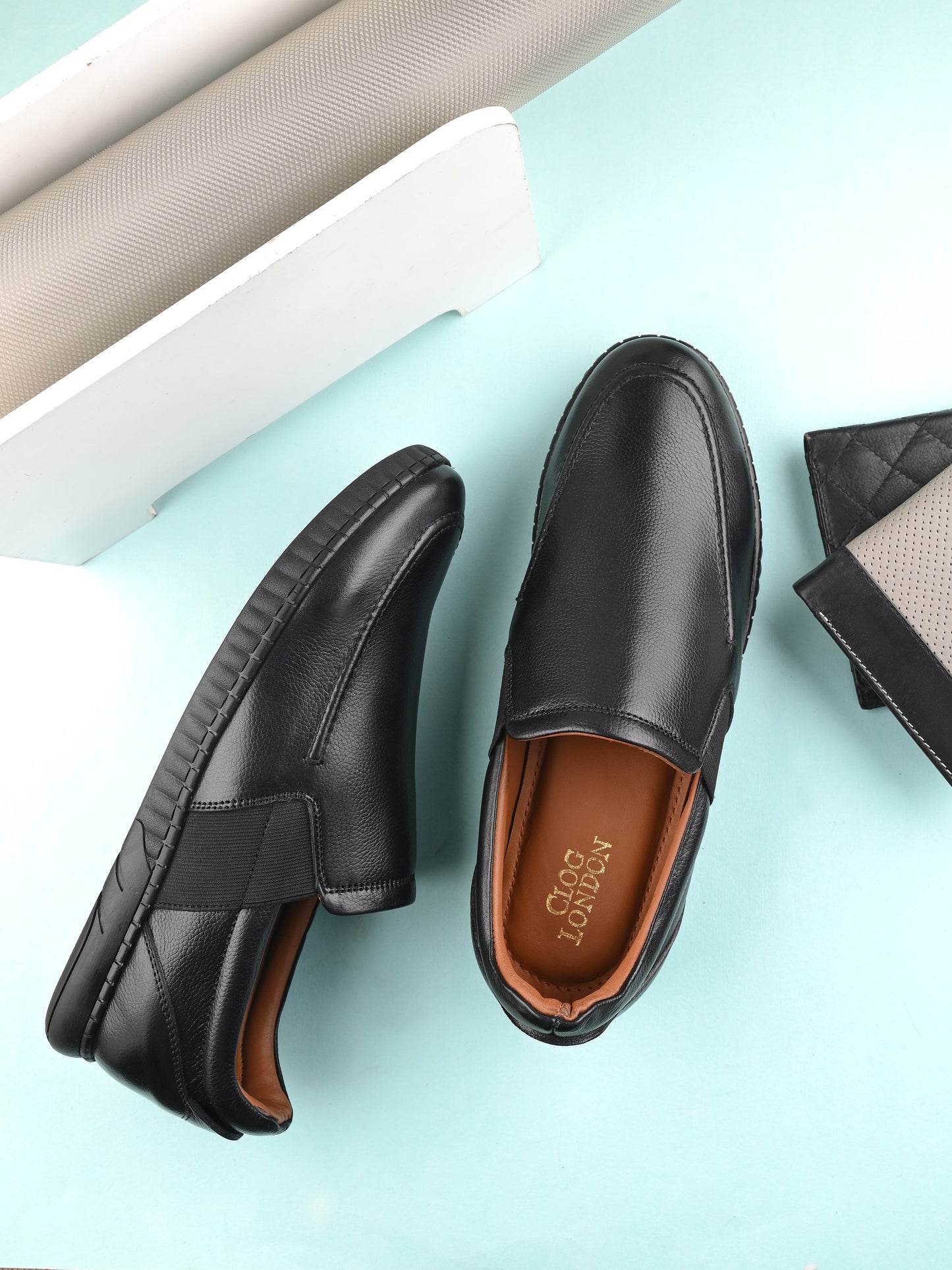 Men's Textured Leather Formal Slip-On Loafers Shoes
