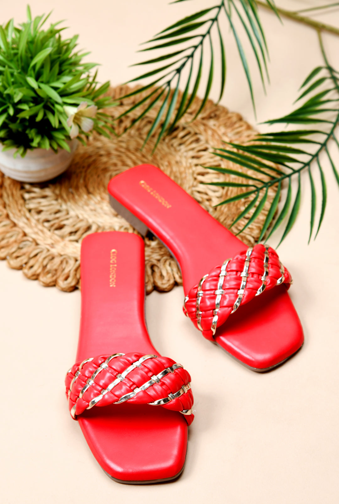 Women Off-White Casual Slip On Flats Online