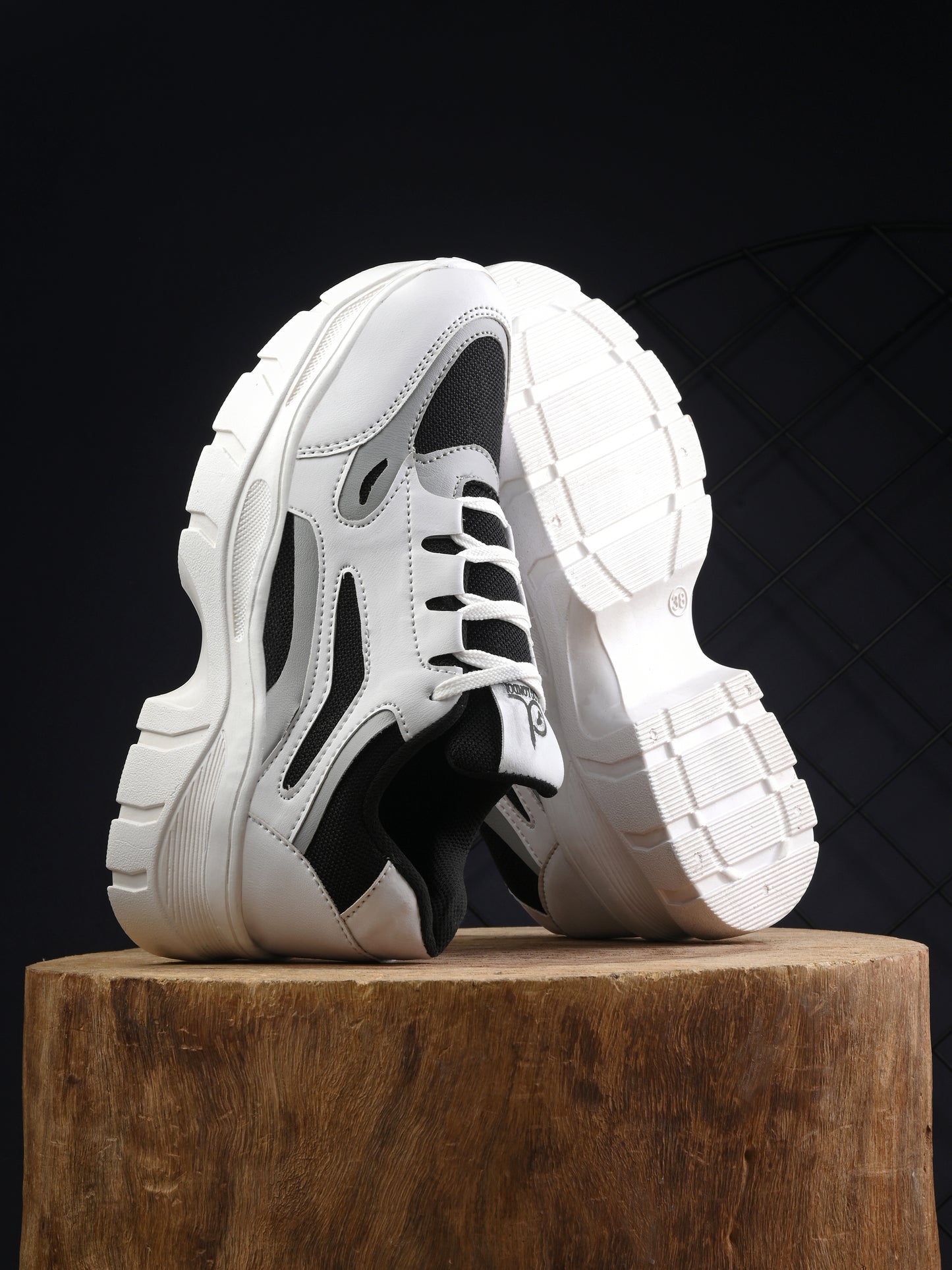 Women White & Black Sport Shoes