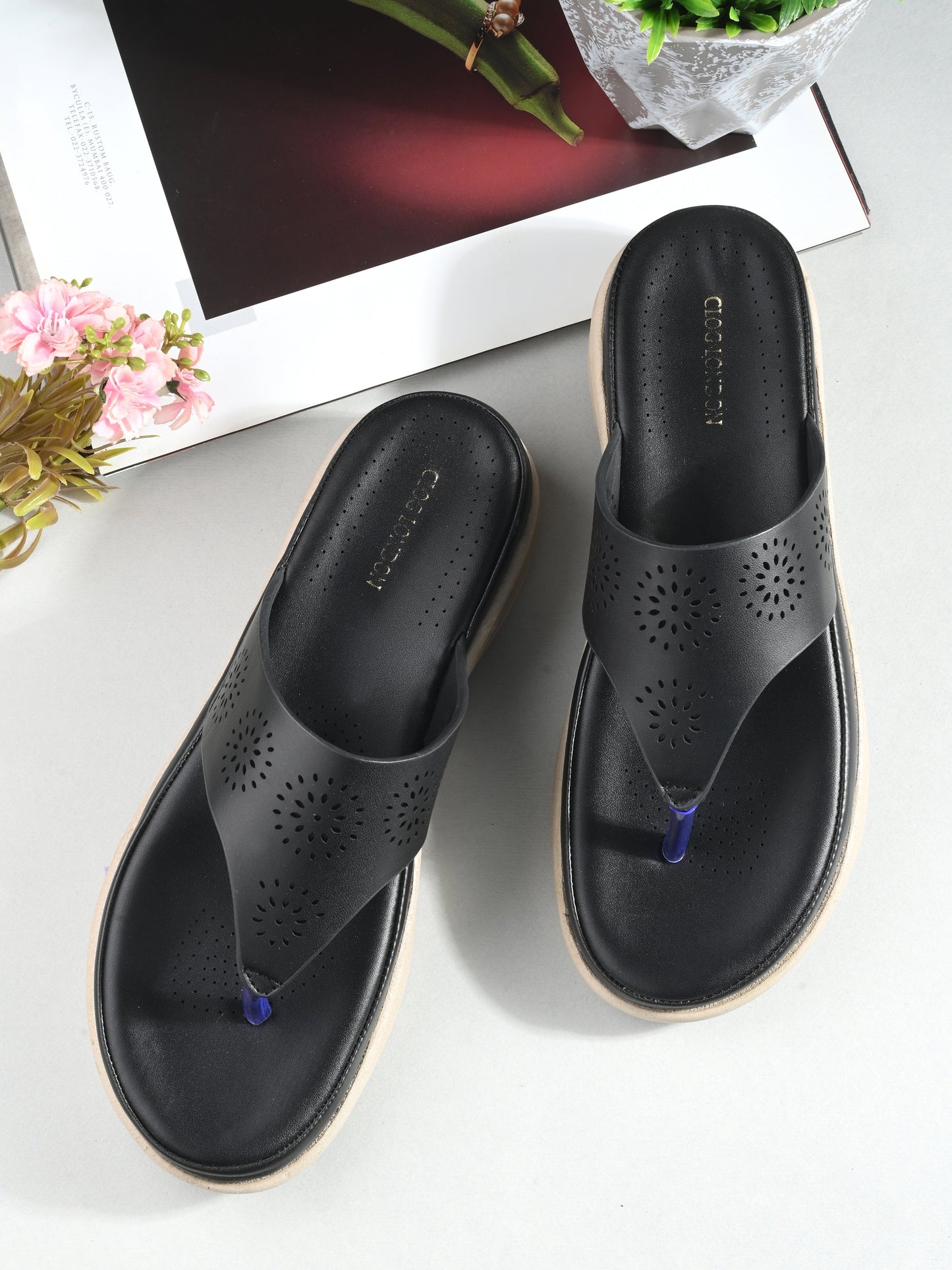 Womens Beige Outdoor Flats