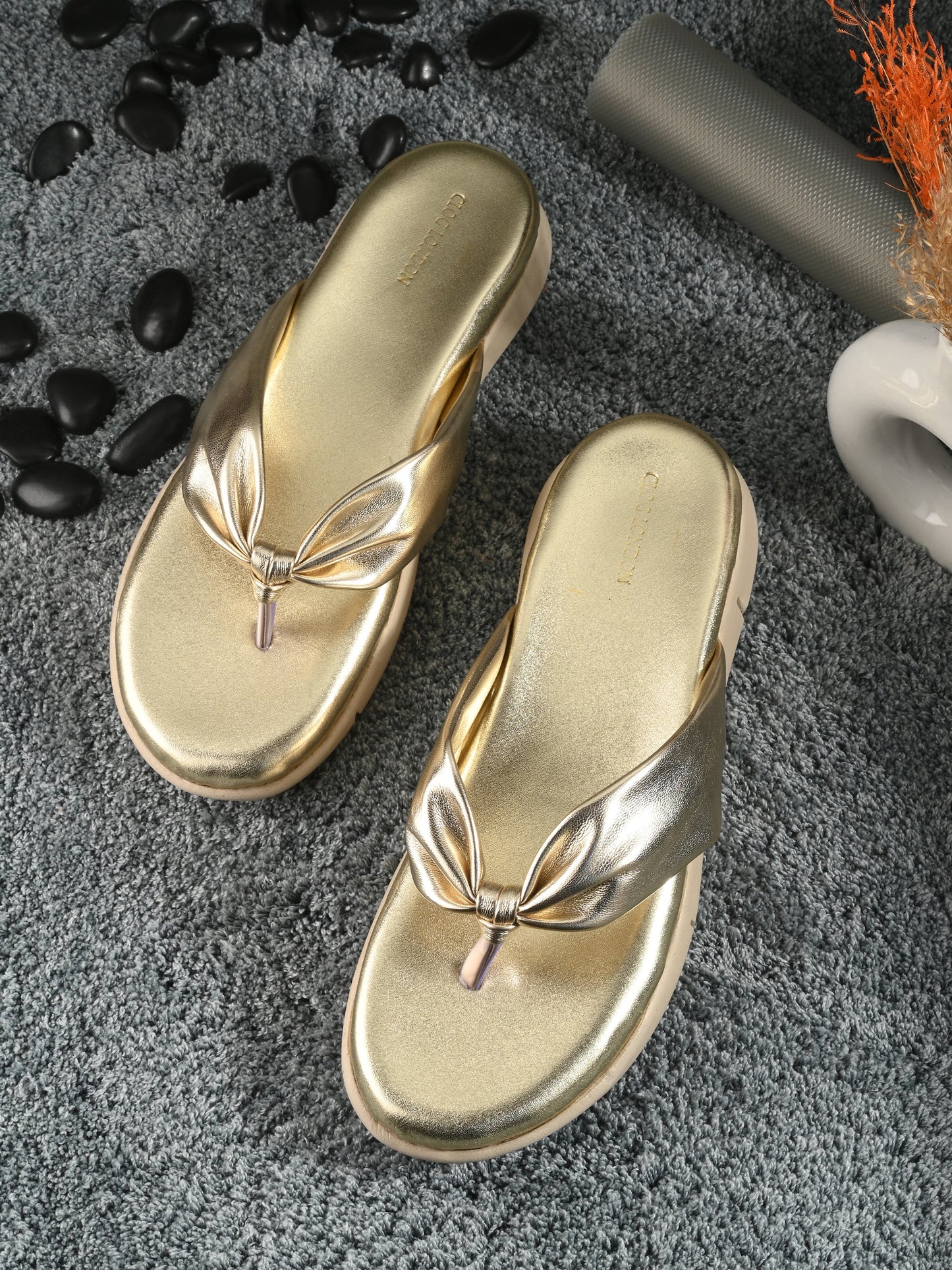 Women Silver Criss-Cross Strap Flats