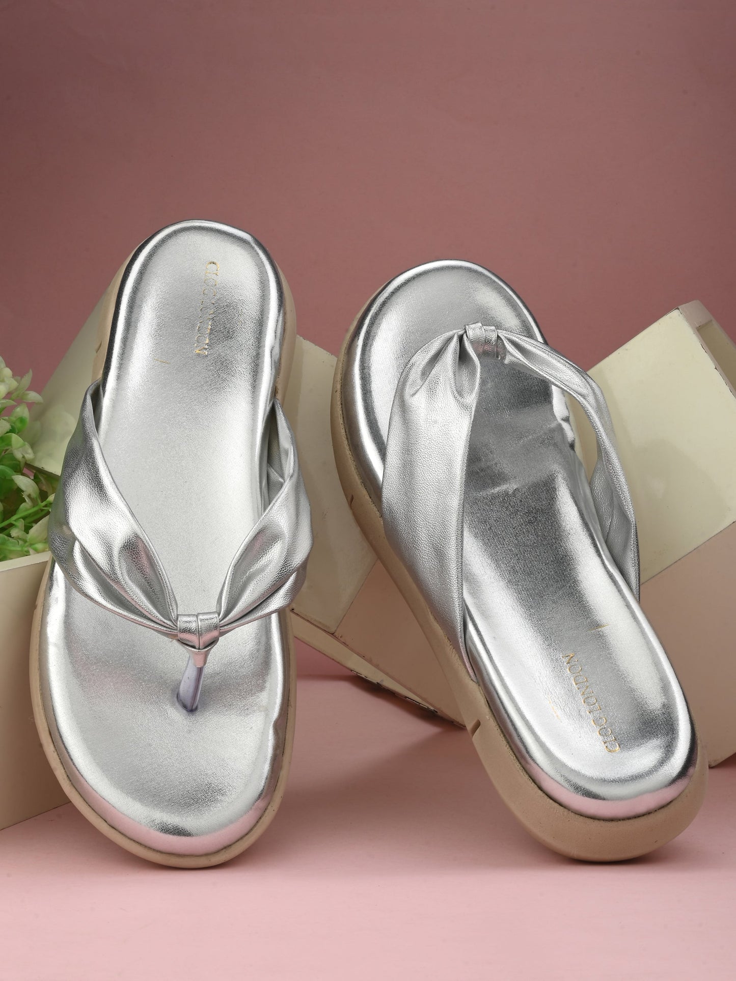 Women Silver Criss-Cross Strap Flats
