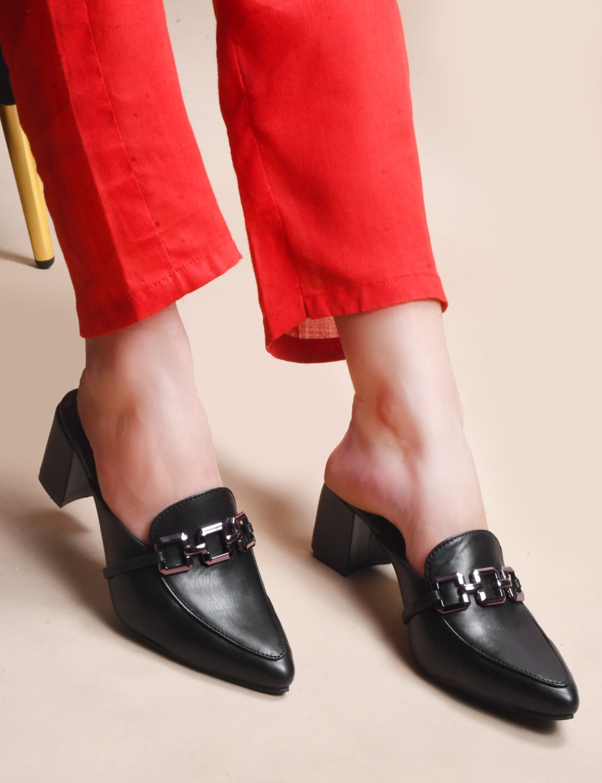 Women mules