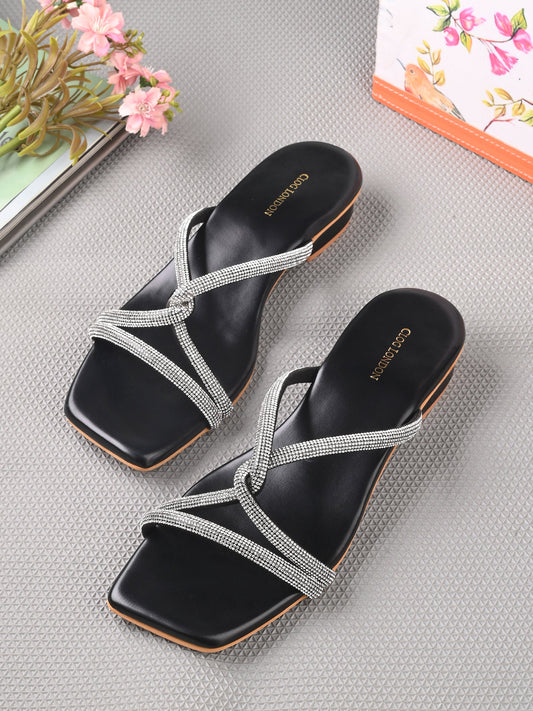 Women Flats CLOG LONDON
