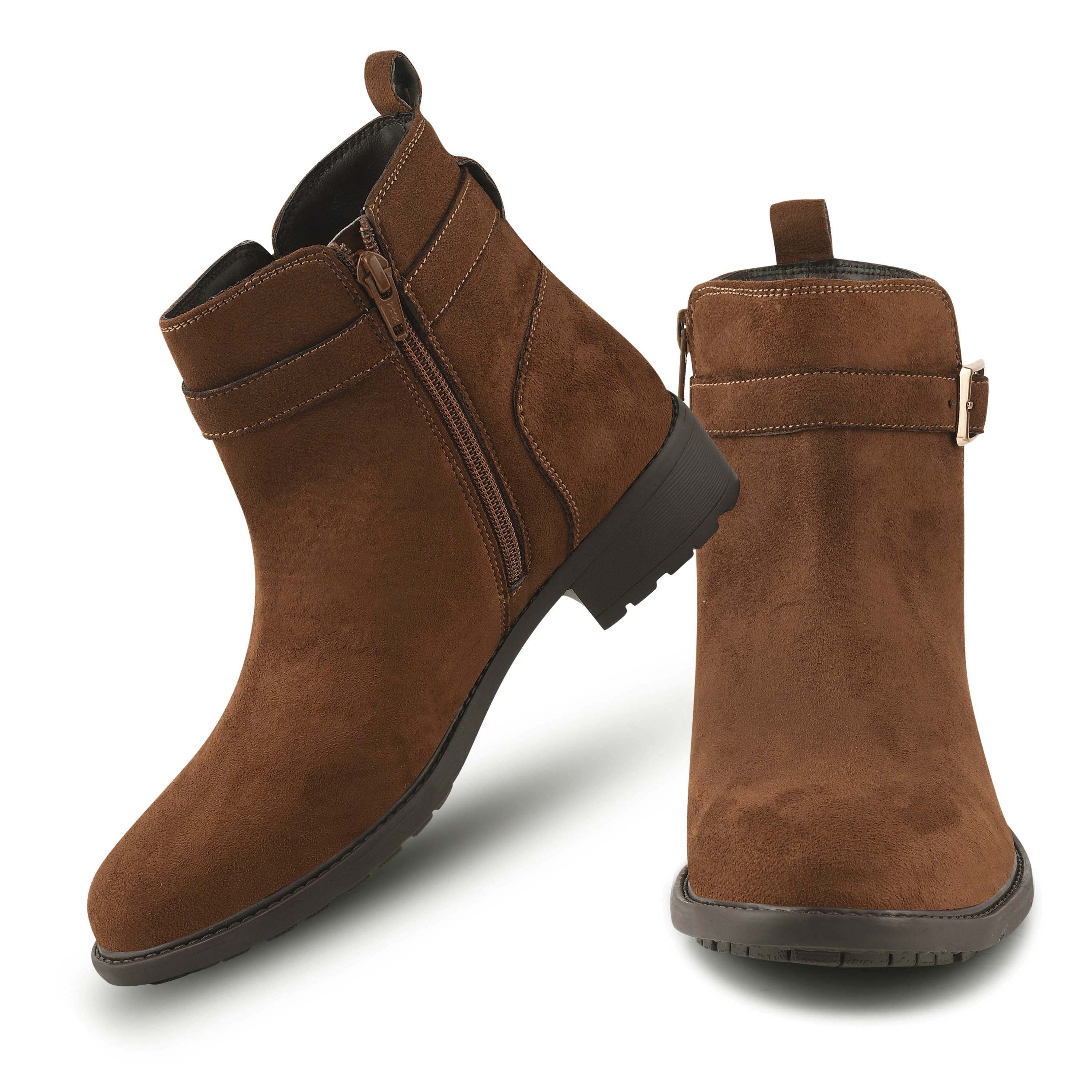 Women Tan Casual Winter Boots.