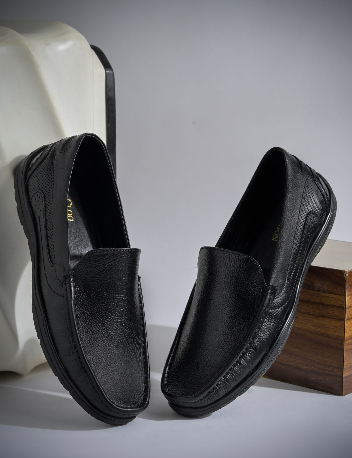 Men’s Slip-On Loafers