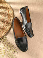 Women Black Ballerinas Textured Round Toe Loafers