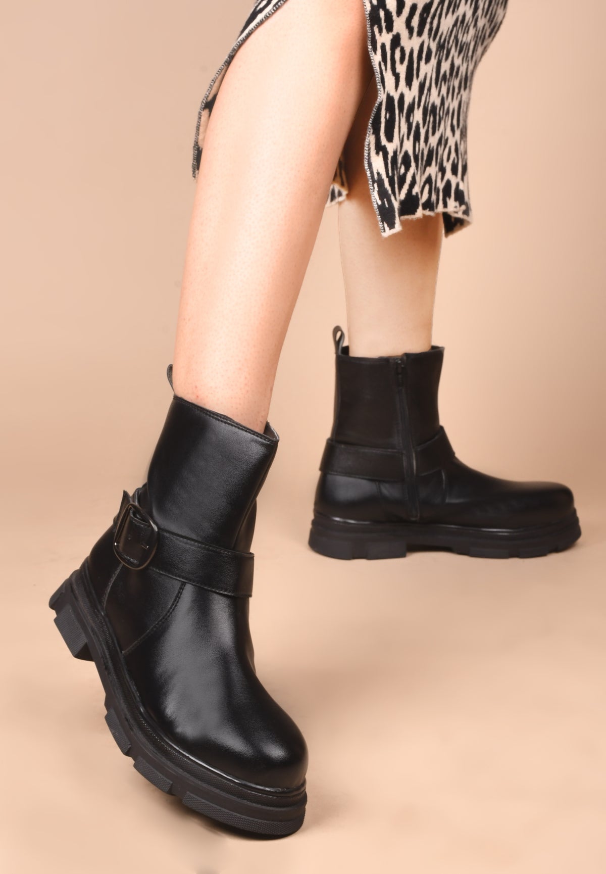 Women Tan Block Heeled Boots