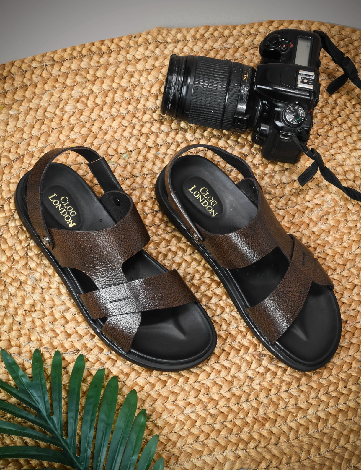 Men’s Casual Leather Buckle Sandals