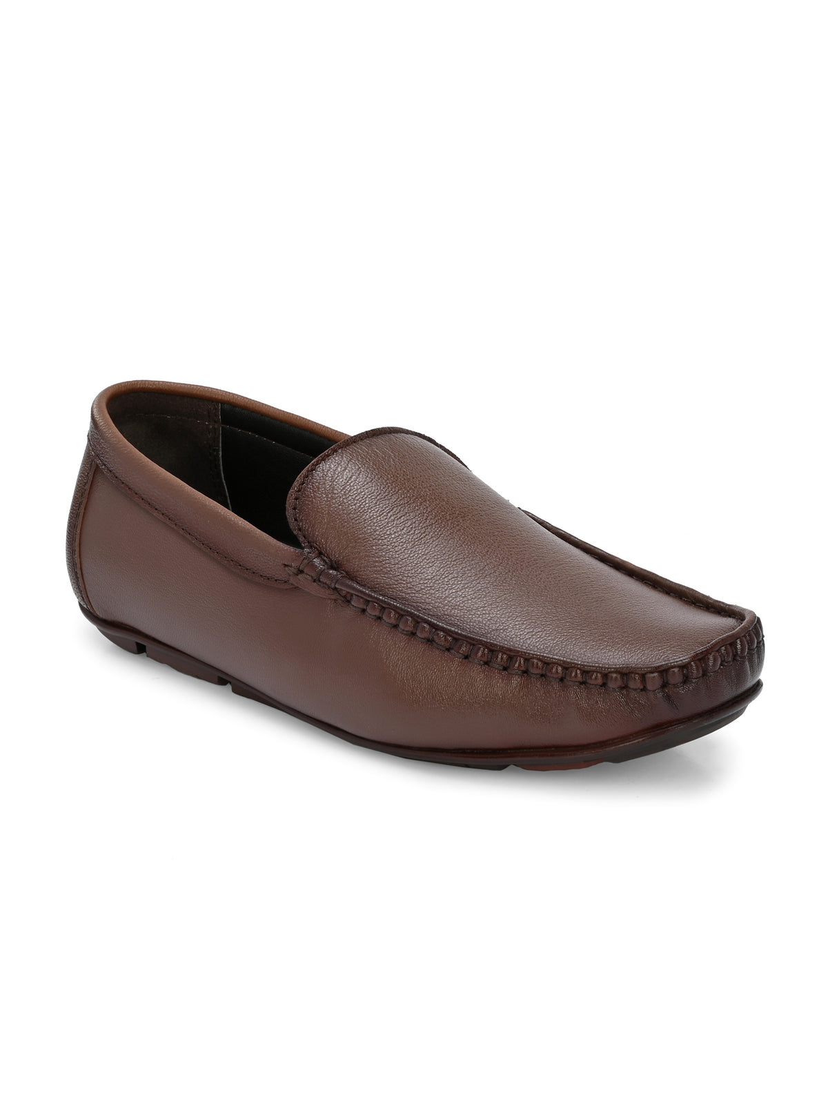 Men Textured Leather Loafer Shoes