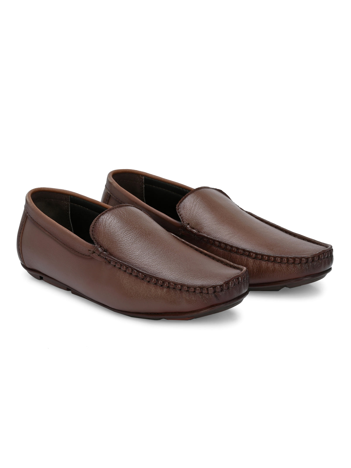 Men Textured Leather Loafer Shoes
