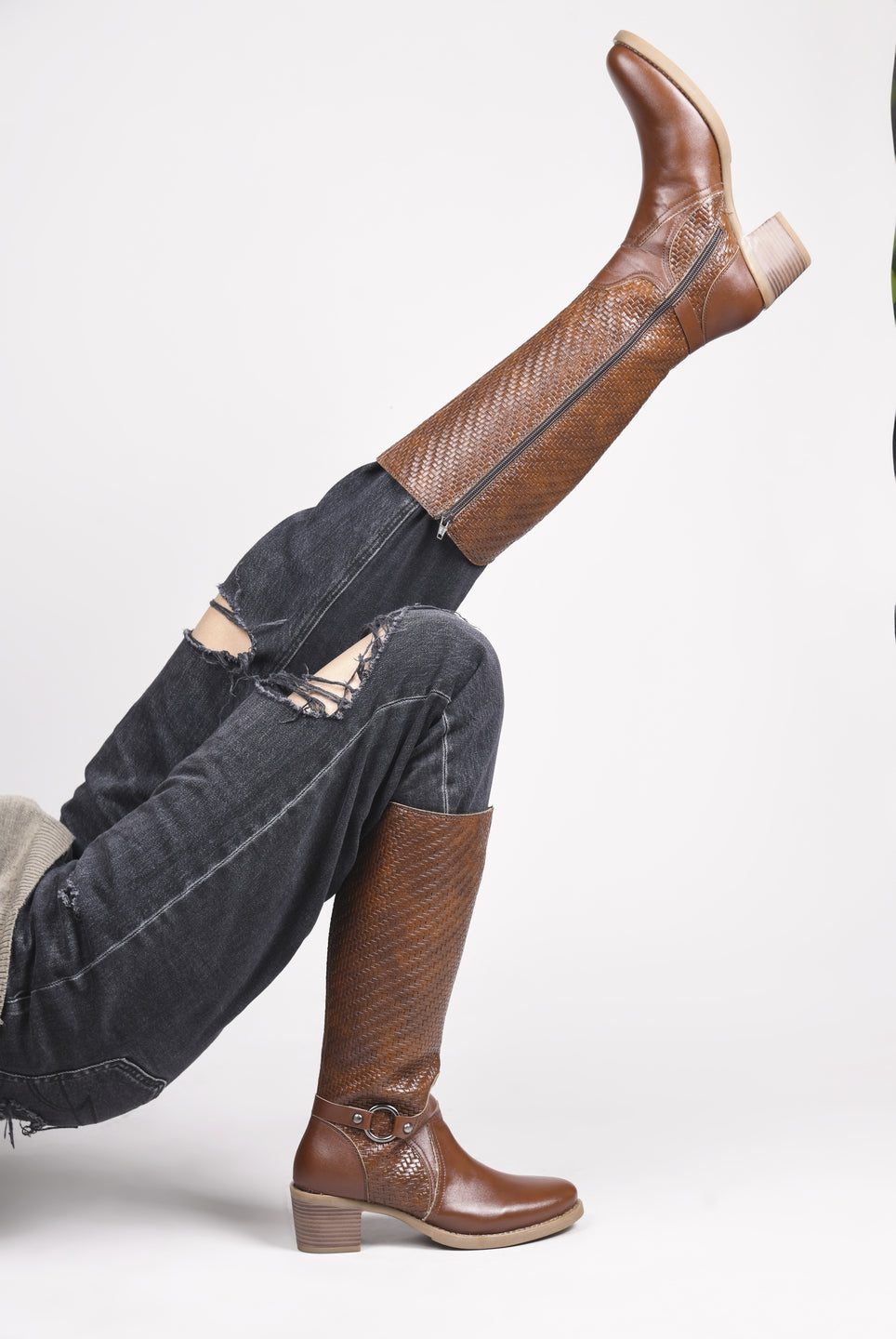 Women Tan Ankle Length Side Zipper Boots