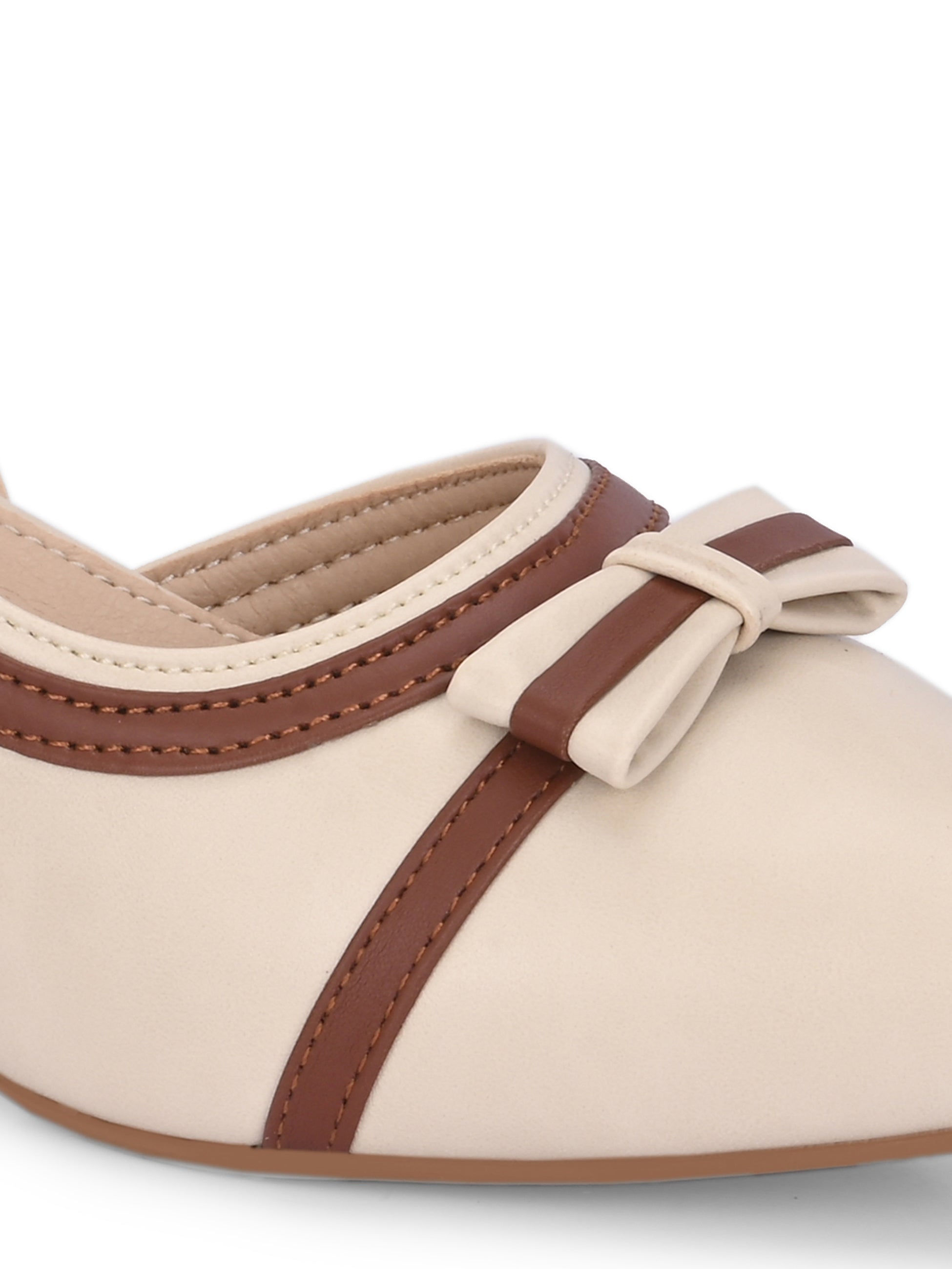 Women Pumps Off-White Heeled Sandal with Adjustable Ankle Strap