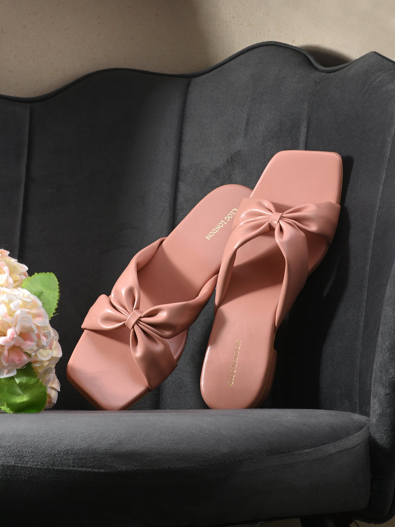 Buy Womens Peach Flats and Sandals Online