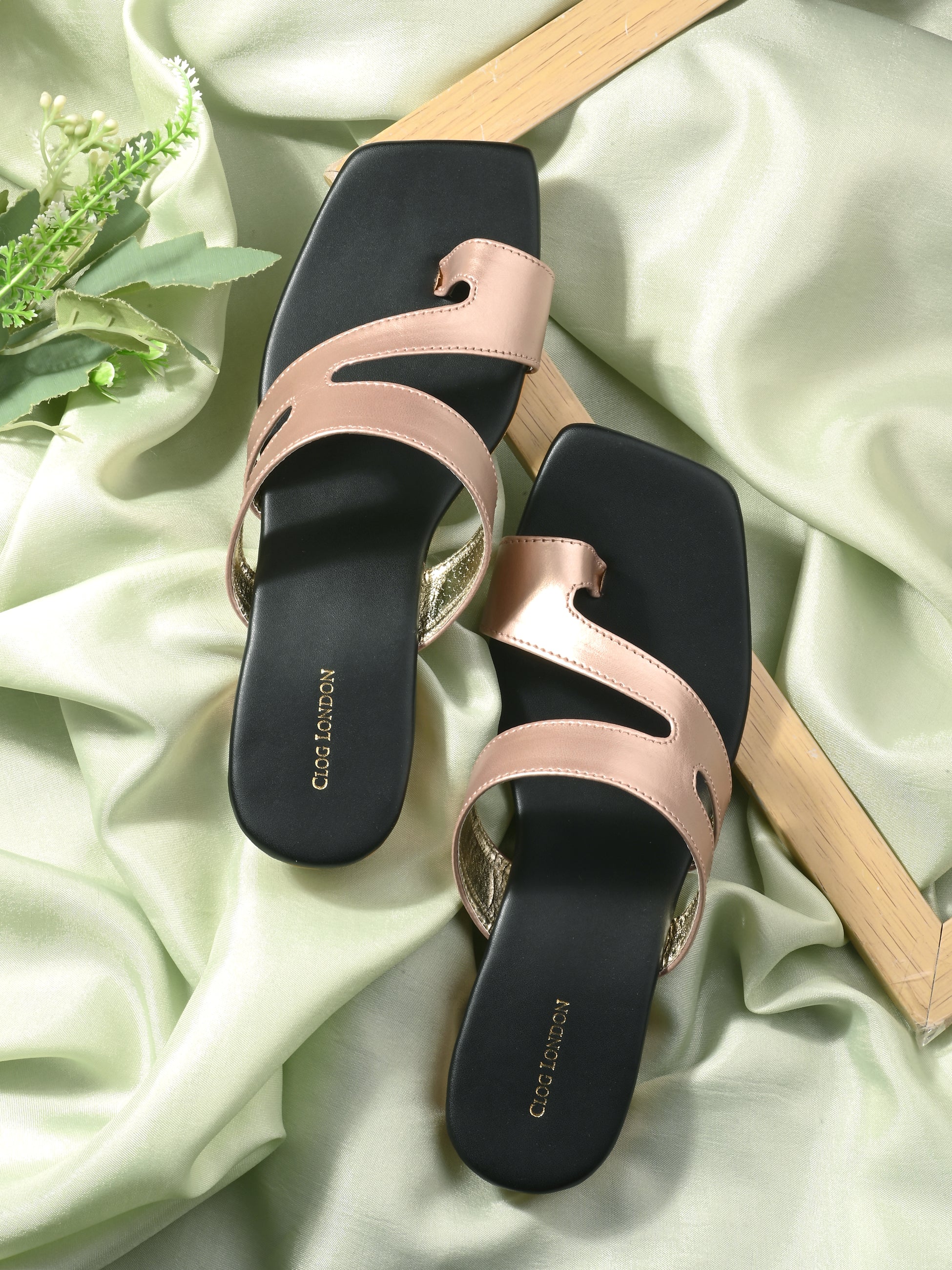 Women Rose Gold Flats