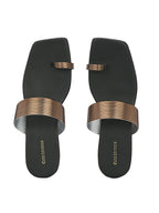 Golden Black Toe-Ring Flats & Sandals for Women