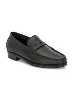 Men Textured Leather Loafer Shoes