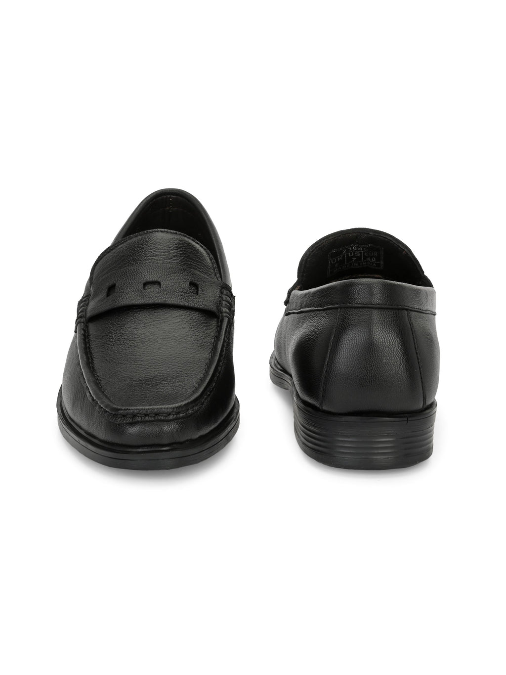 Men Textured Leather Loafer Shoes