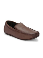 Men Textured Leather Loafer Shoes