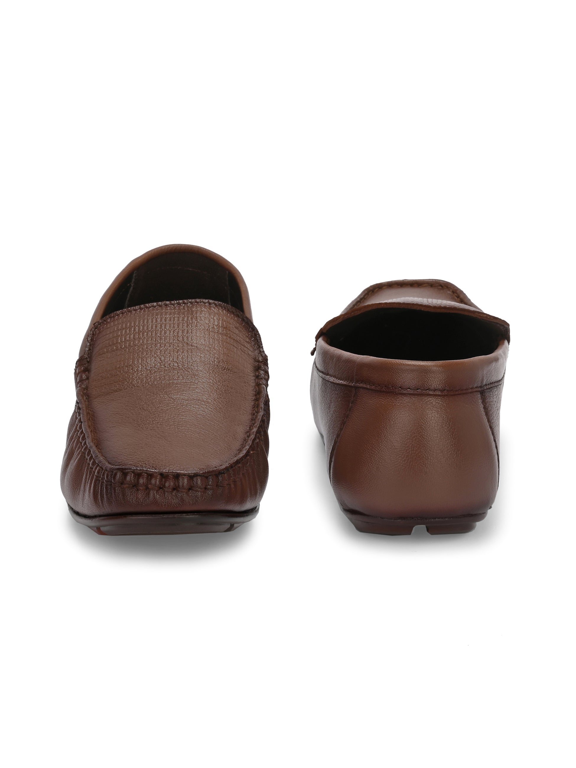 Men Textured Leather Loafer Shoes