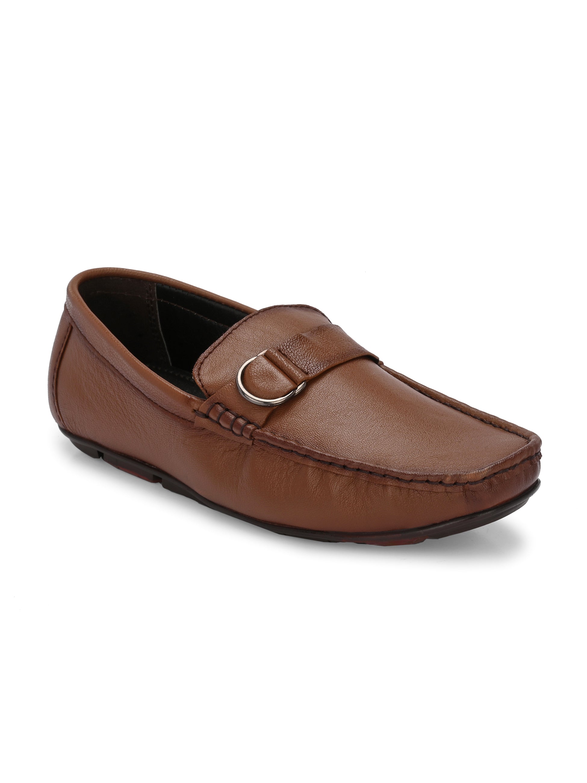Men Textured Leather Loafers