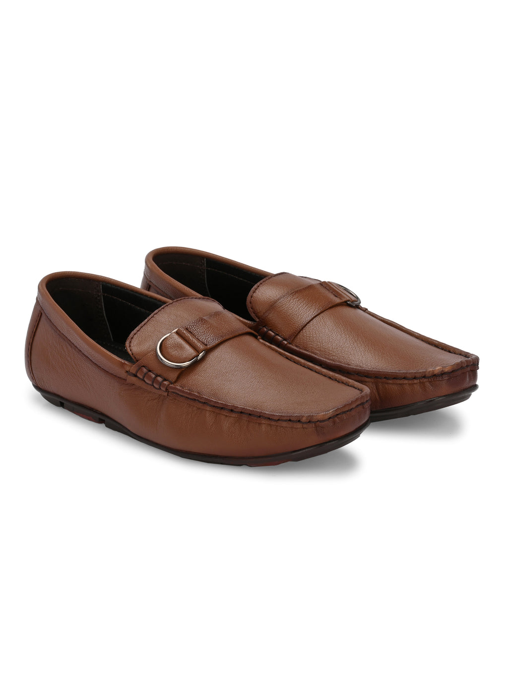 Men Textured Leather Loafers