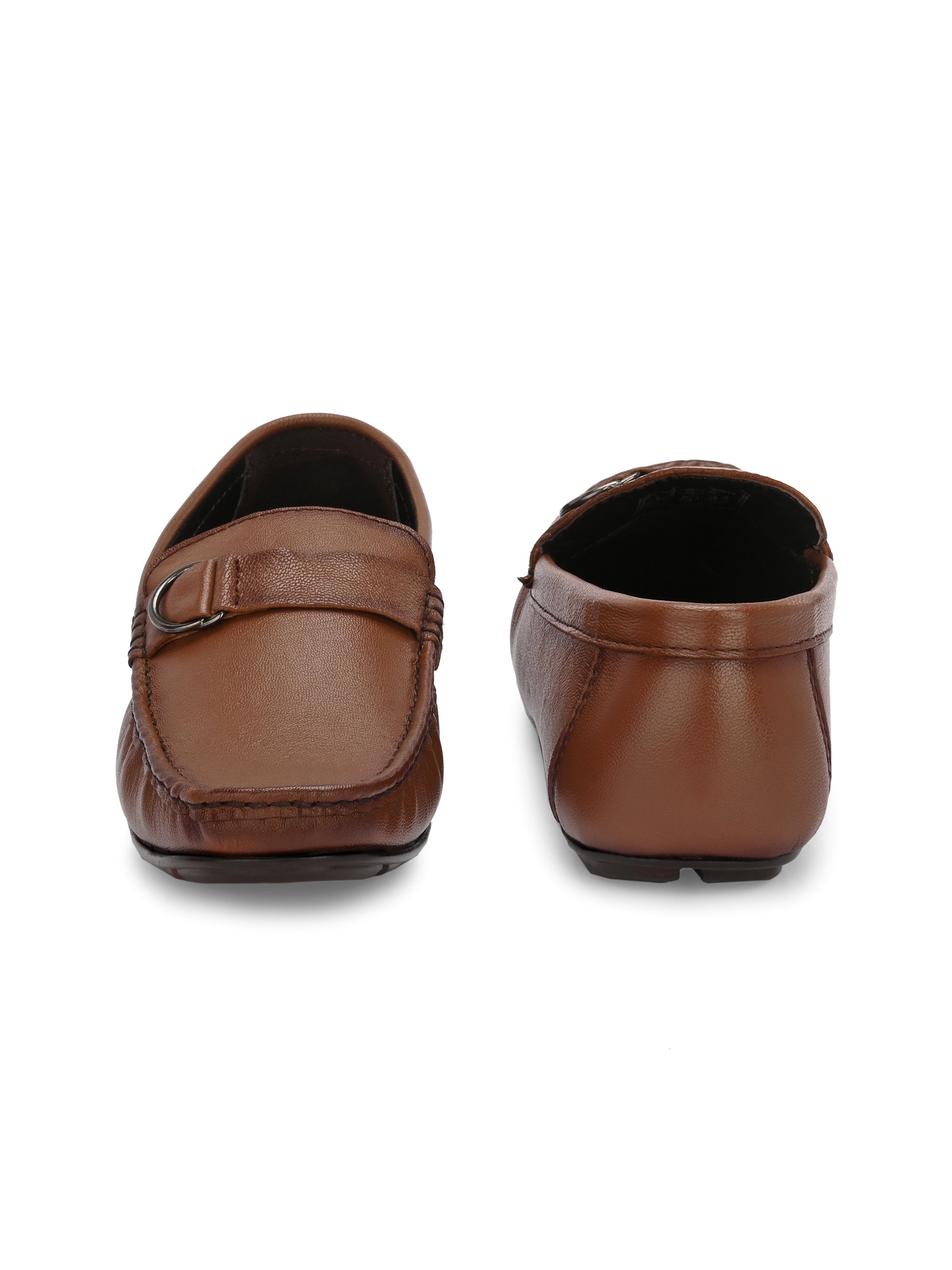 Men Textured Leather Loafers