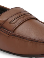 Men Textured Leather Lightweight Loafer Shoes