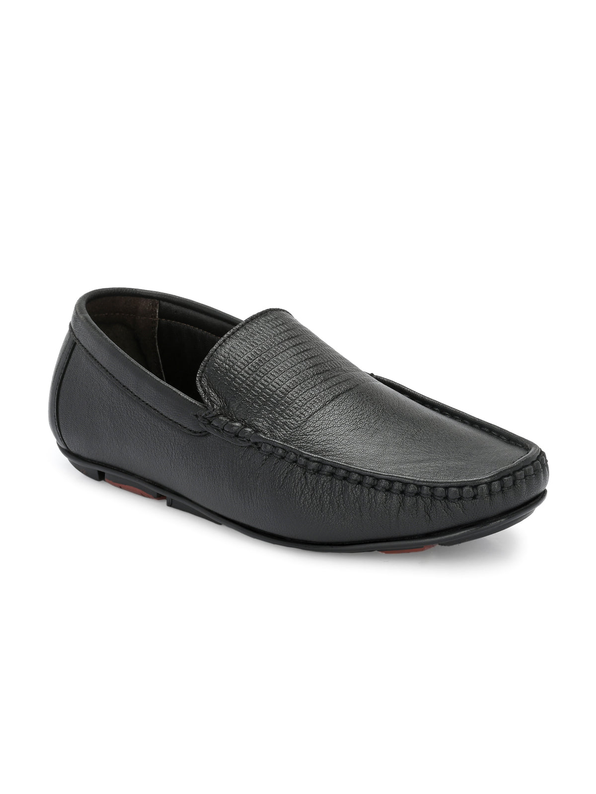 Men Textured Leather Loafer Shoes