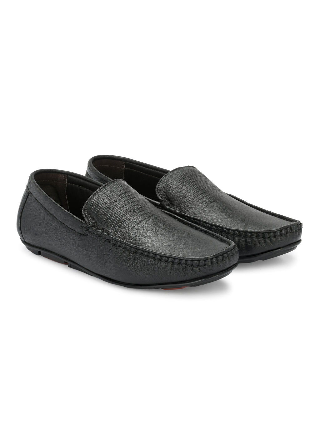 Men Textured Leather Loafer Shoes
