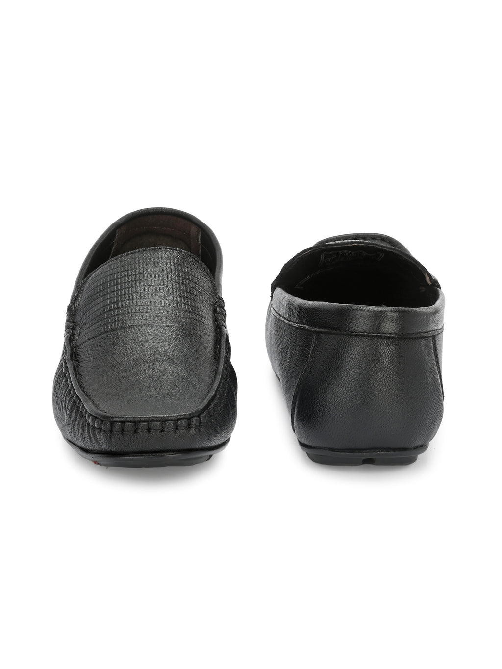 Men Textured Leather Loafer Shoes