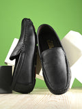 Men Textured Leather Loafer Shoes