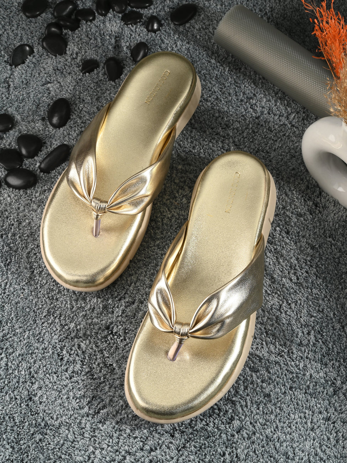 Women Silver Criss-Cross Strap Flats