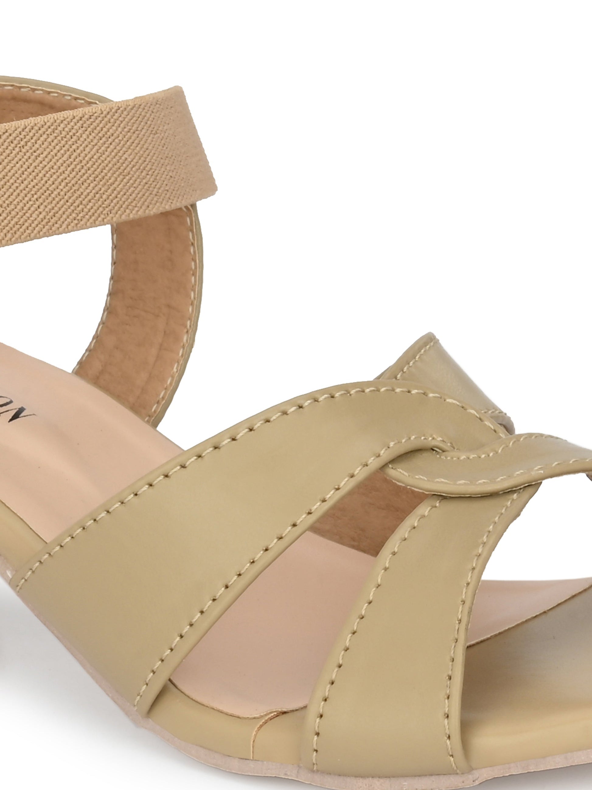 Women Heels CLOG LONDON